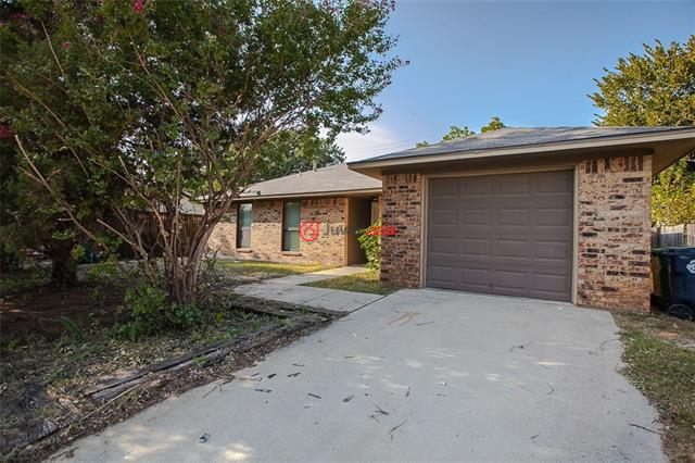 美国德克萨斯州登顿4卧2卫的房产USD 164,90